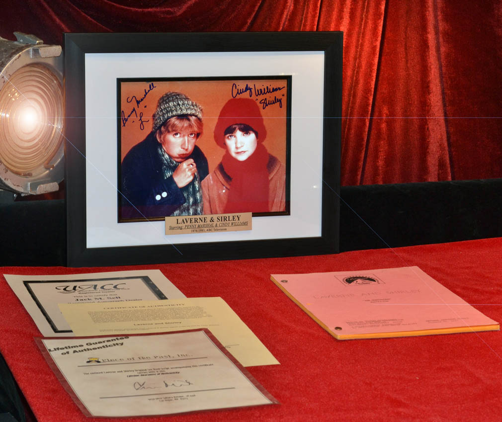 Rare Laverne Shirley Signed Penny Marshall Autograph Script